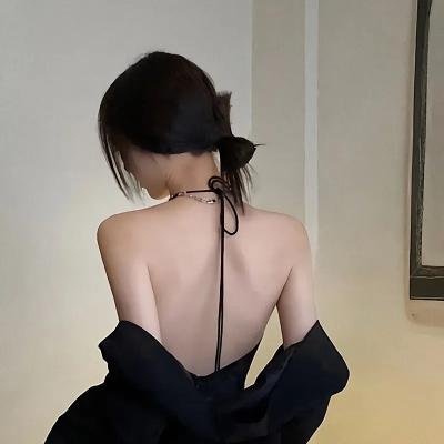 热情花招：当女孩遇上男孩